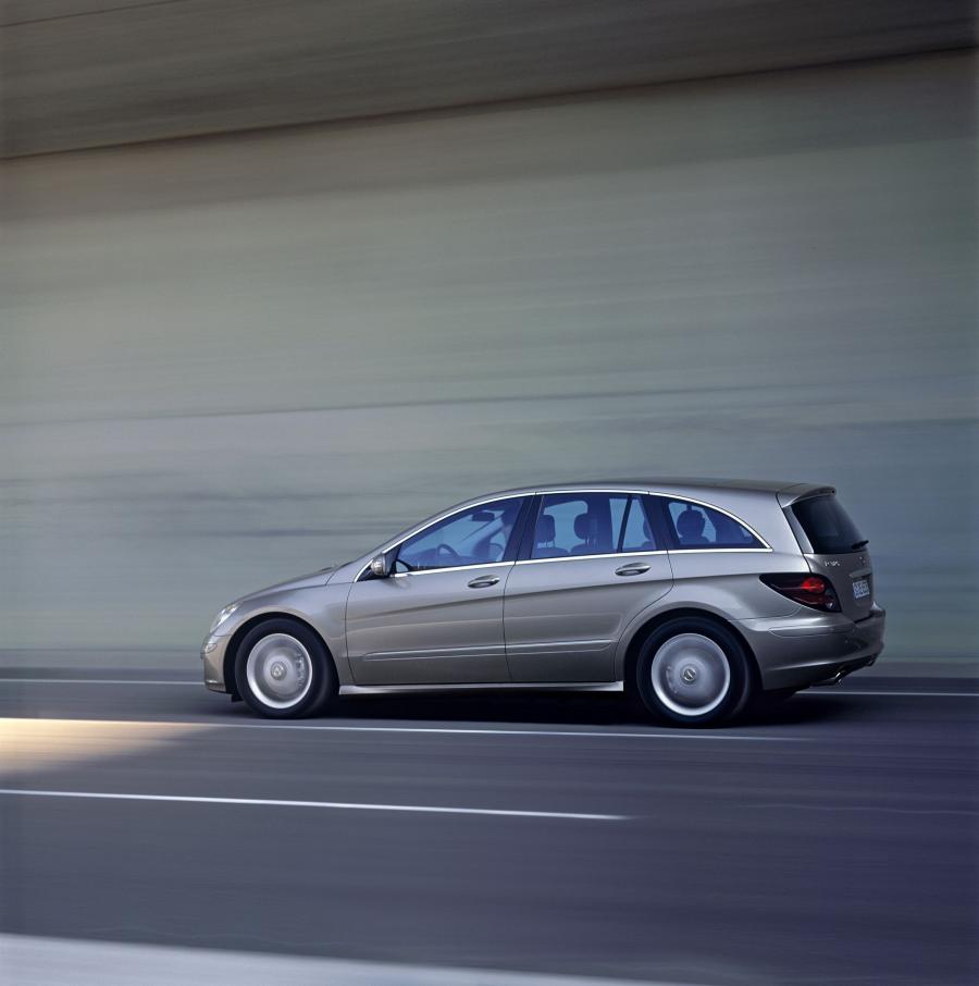  Mercedes-Benz R-Class 2006 года  (фото 175 из 331)
